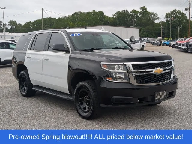 Used 2019 Black Chevrolet Police image 15