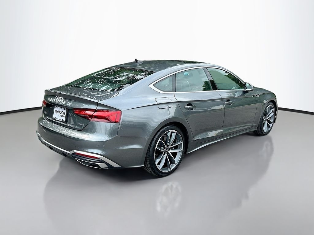 Used 2023 Daytona Gray Pearl Effect Audi S line Premium image 7