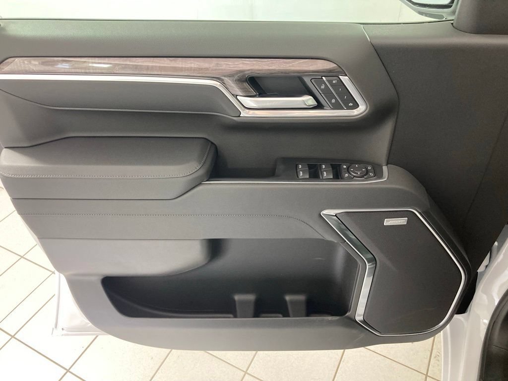 2026 Chevrolet Silverado 1500 LTZ - Photo 13