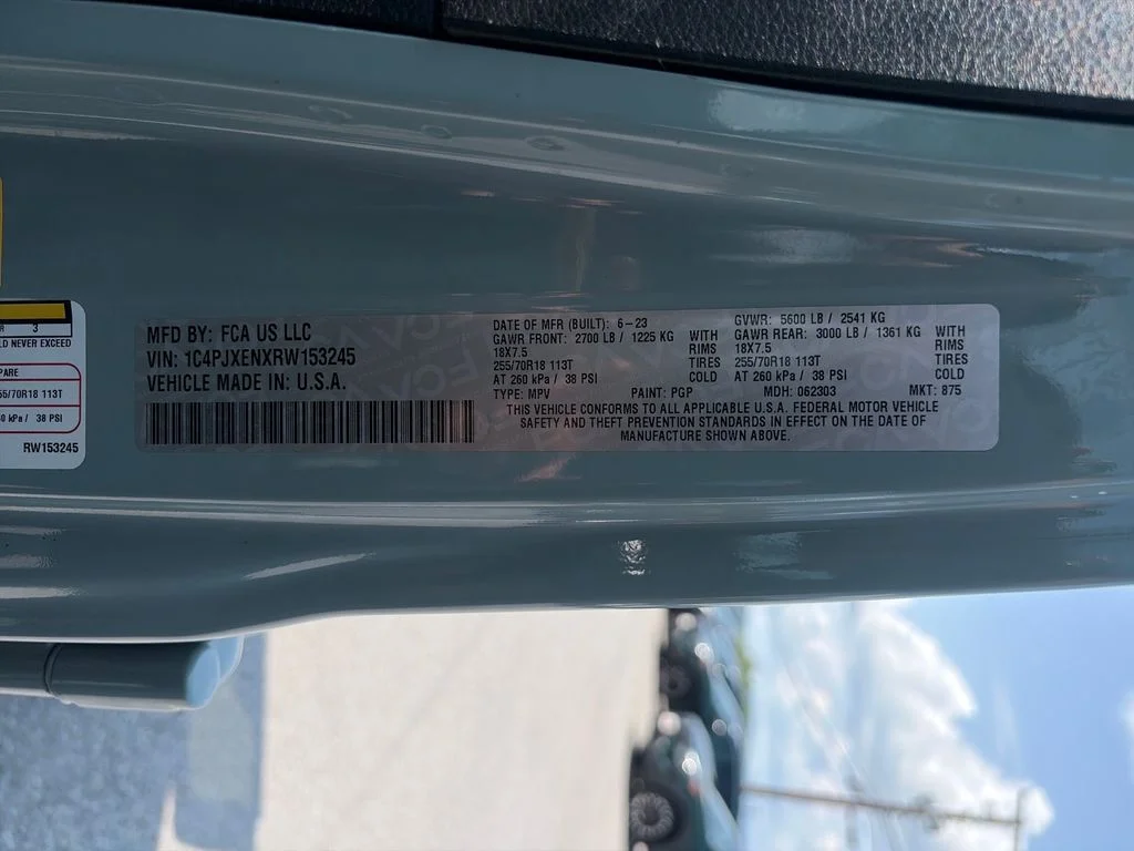 Used 2024 Gray Jeep Sahara image 31