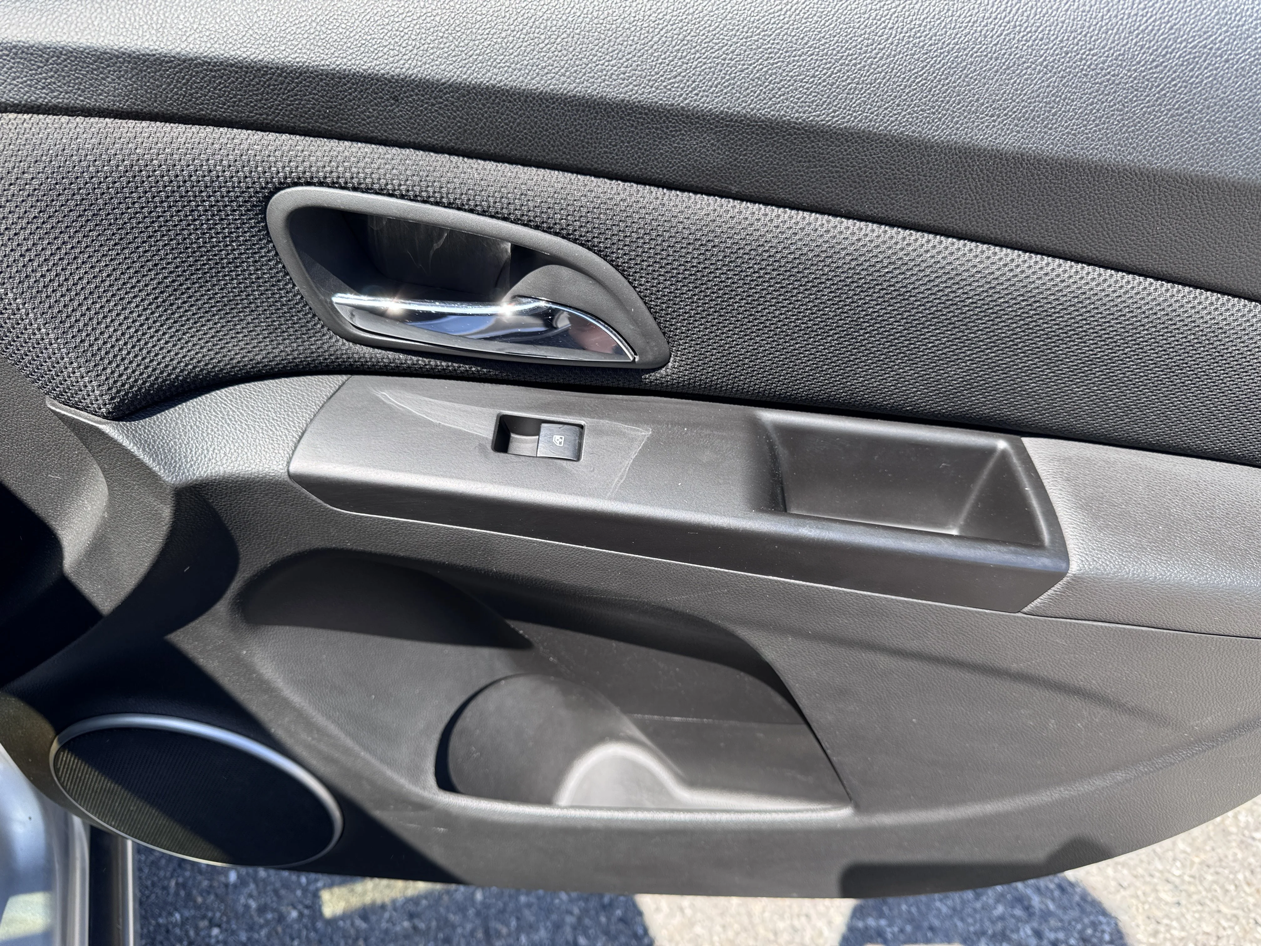 Used 2012 Silver Ice Metallic Chevrolet LT w/1LT image 35