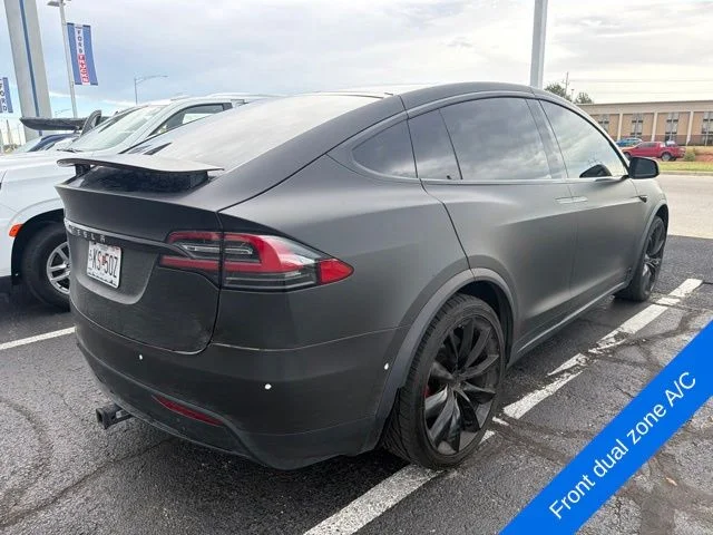 Used 2018 Obsidian Black Metallic Tesla P100D image 5