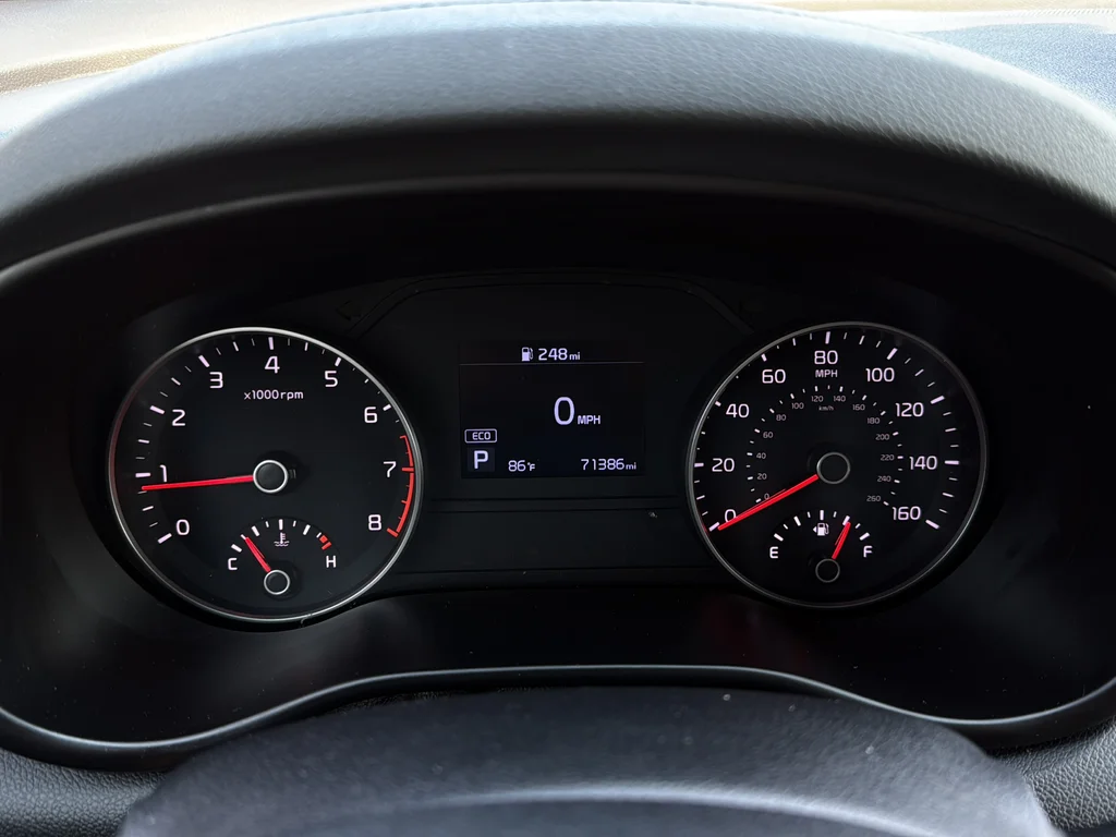Used 2022 Hyper Red Kia EX image 23