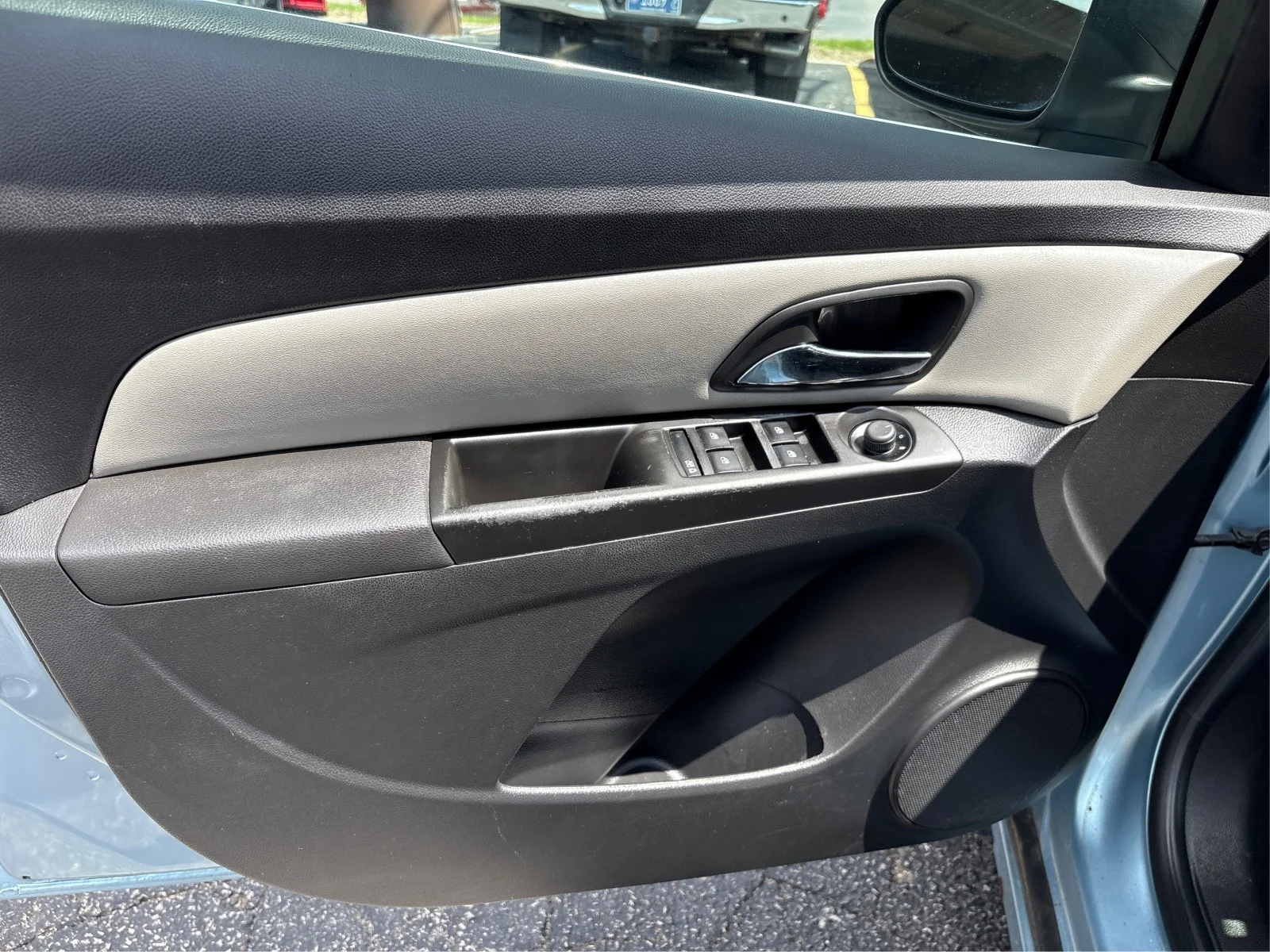 Used 2012 Blue Chevrolet LS image 17