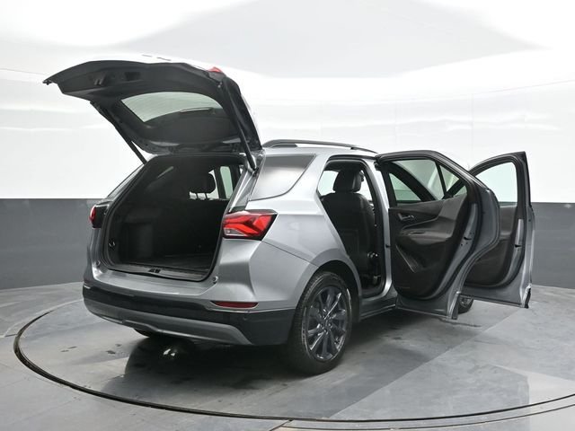 Used 2024 Gray Chevrolet RS image 29