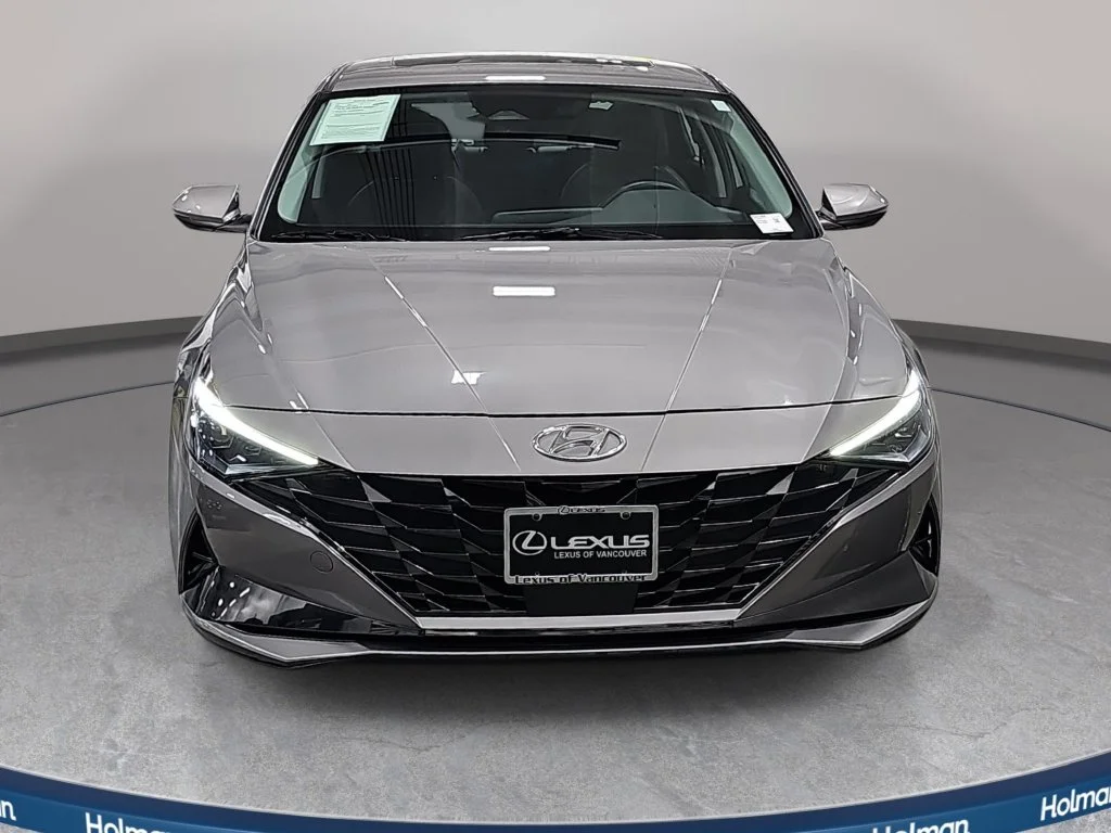 Used 2023 Silver Hyundai Limited image 3