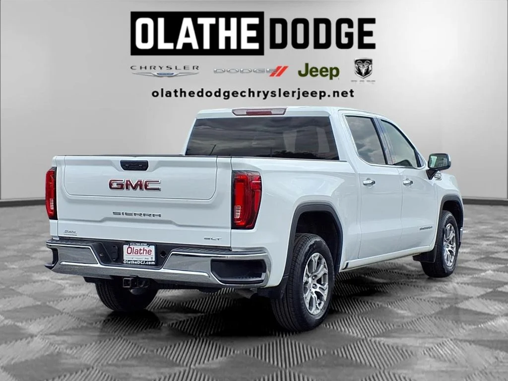 Certified Used 2024 White GMC SLT image 26