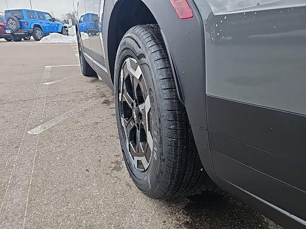 New 2026 Gray Hyundai SEL AWD image 49