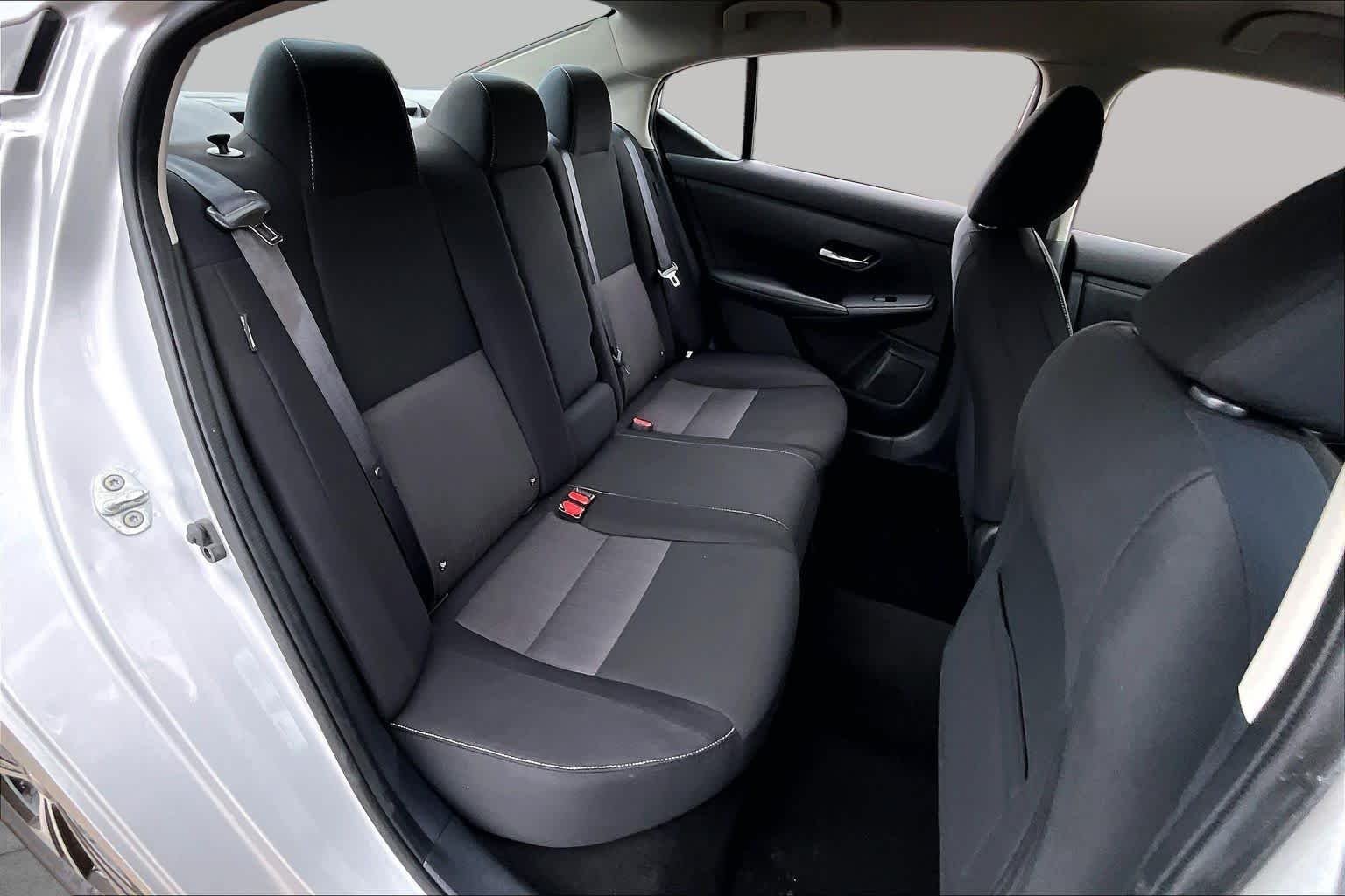 Used 2022 Brilliant Silver Metallic Nissan SV image 20