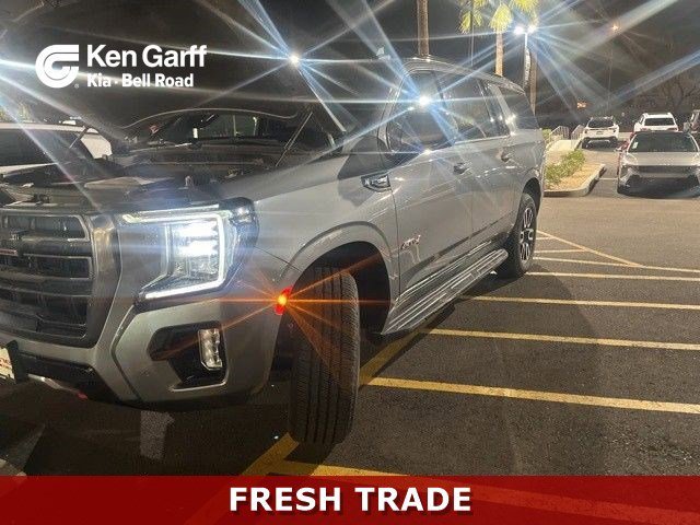 2022 GMC Yukon 4WD AT4's photo