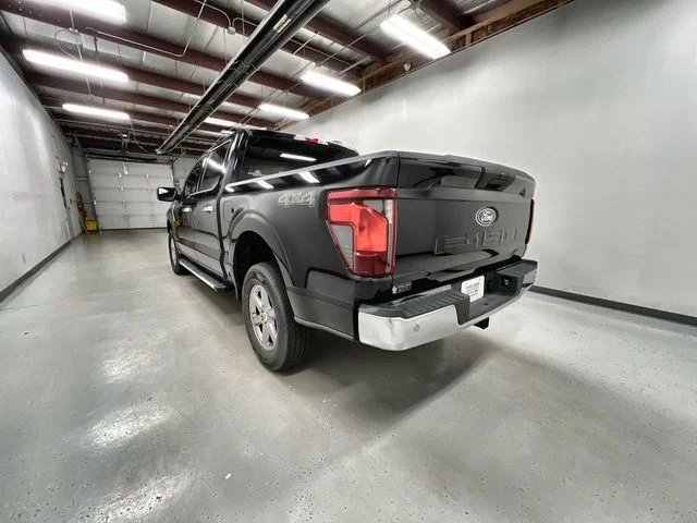 2025 Ford F-150 XLT - Photo 6