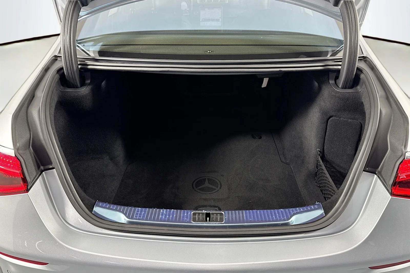 Certified Used 2023 Cirrus Silver Mercedes-Benz S 580 image 25
