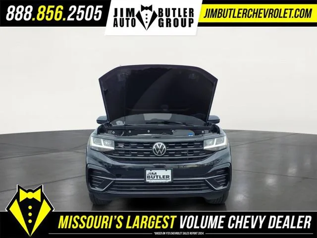 Used 2022  Volkswagen 3.6L V6 SEL R-Line Black image 25