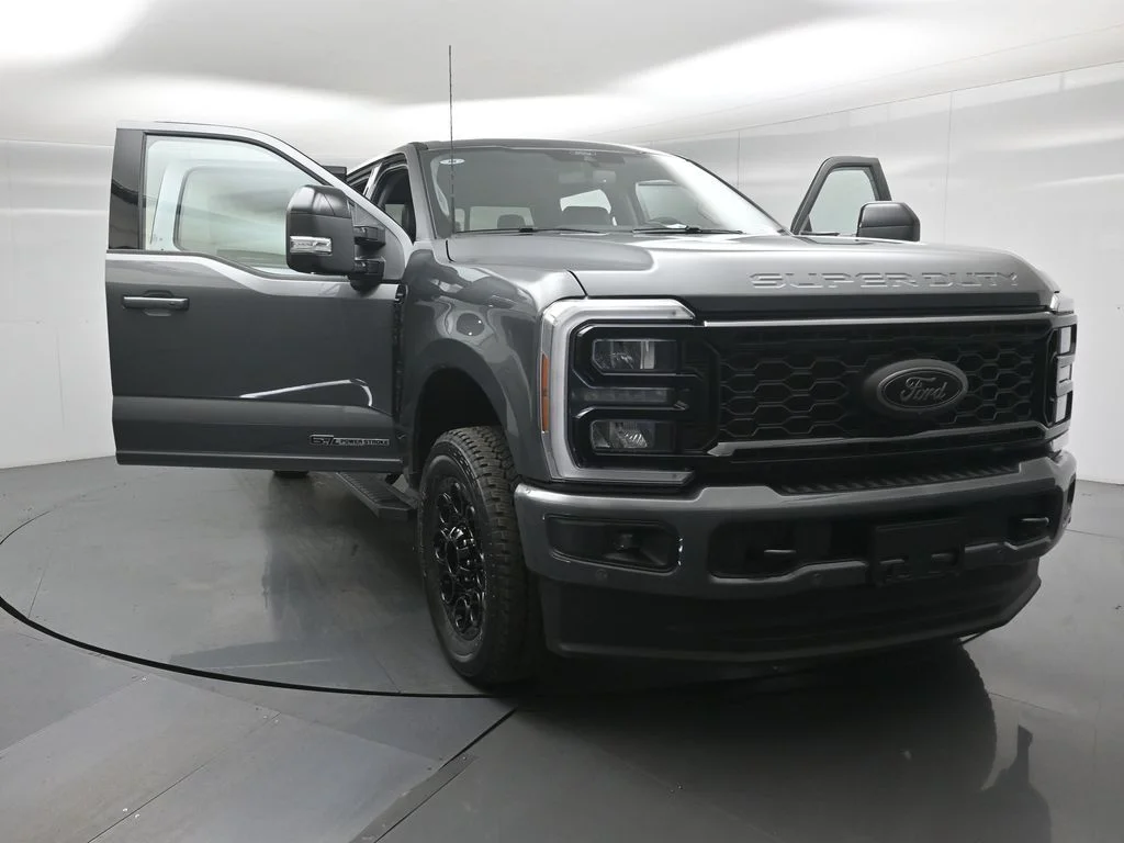 New 2026 Carbonized Gray Metallic Ford Lariat image 22
