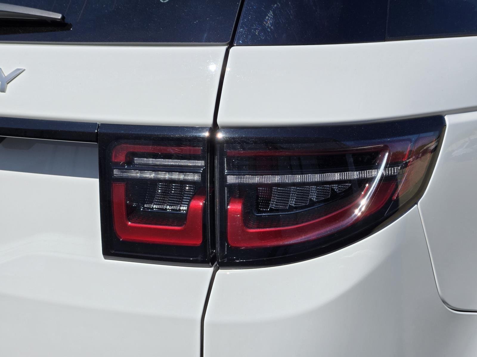 2025 Land Rover Discovery Sport S - Photo 9
