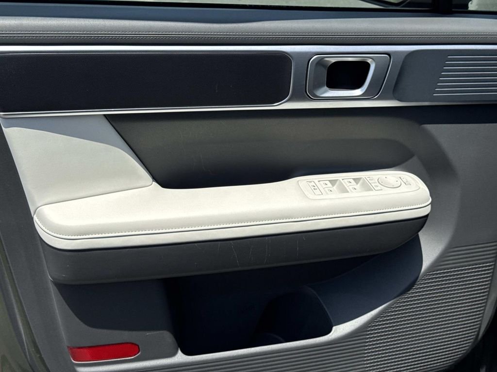 2025 Hyundai Santa Fe SEL - Photo 20