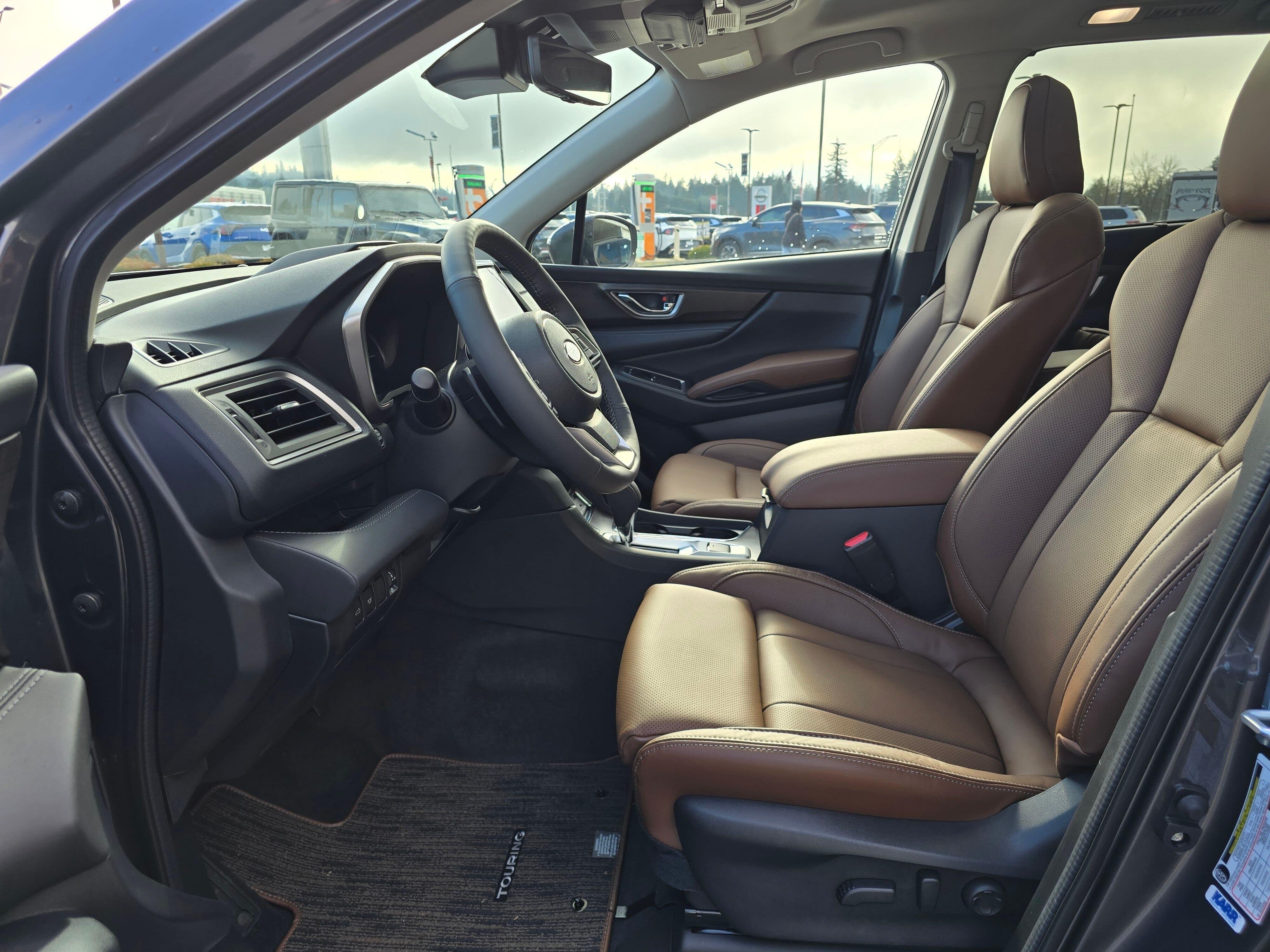 2026 Subaru Ascent Touring - Photo 8