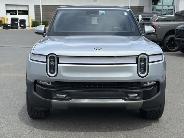 Used 2024  Rivian Adventure image 16