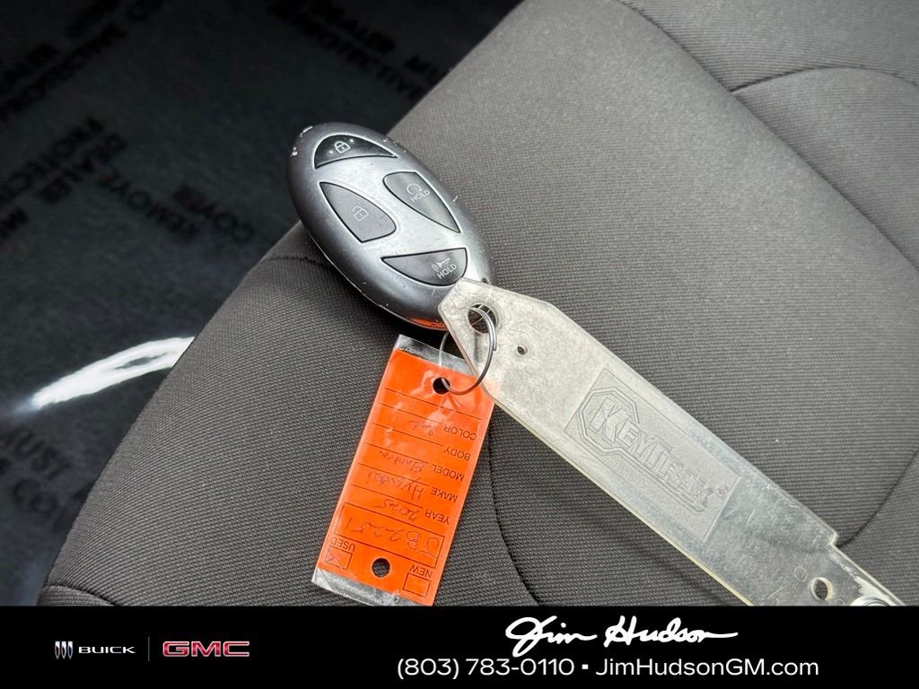 Certified Used 2025 Red Hyundai SEL Convenience image 34