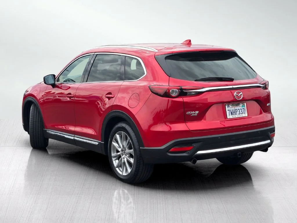 Used 2016 Red Metallic Mazda Grand Touring image 8