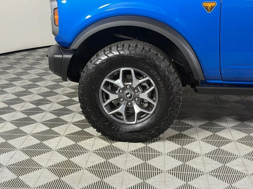 Certified Used 2025 Blue Ford Badlands image 12