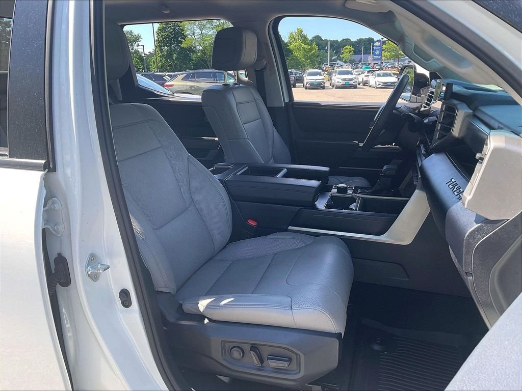 Used 2024 White Toyota SR5 image 11
