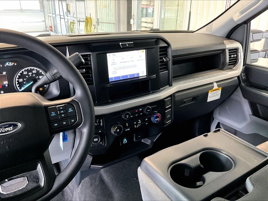 2026 Ford F-250SD — photo 13
