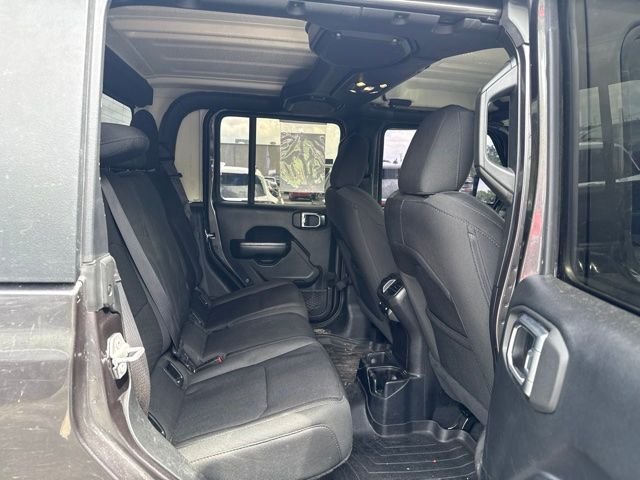 Used 2020 Gray Jeep Sport image 9