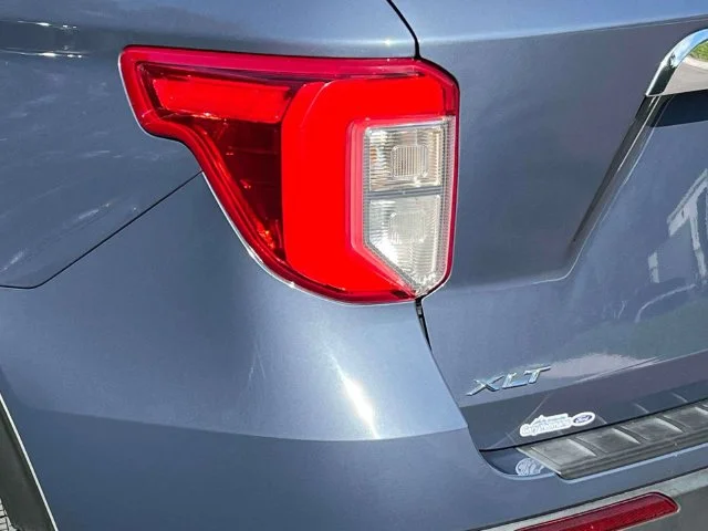Used 2021 Blue Metallic Ford XLT image 10