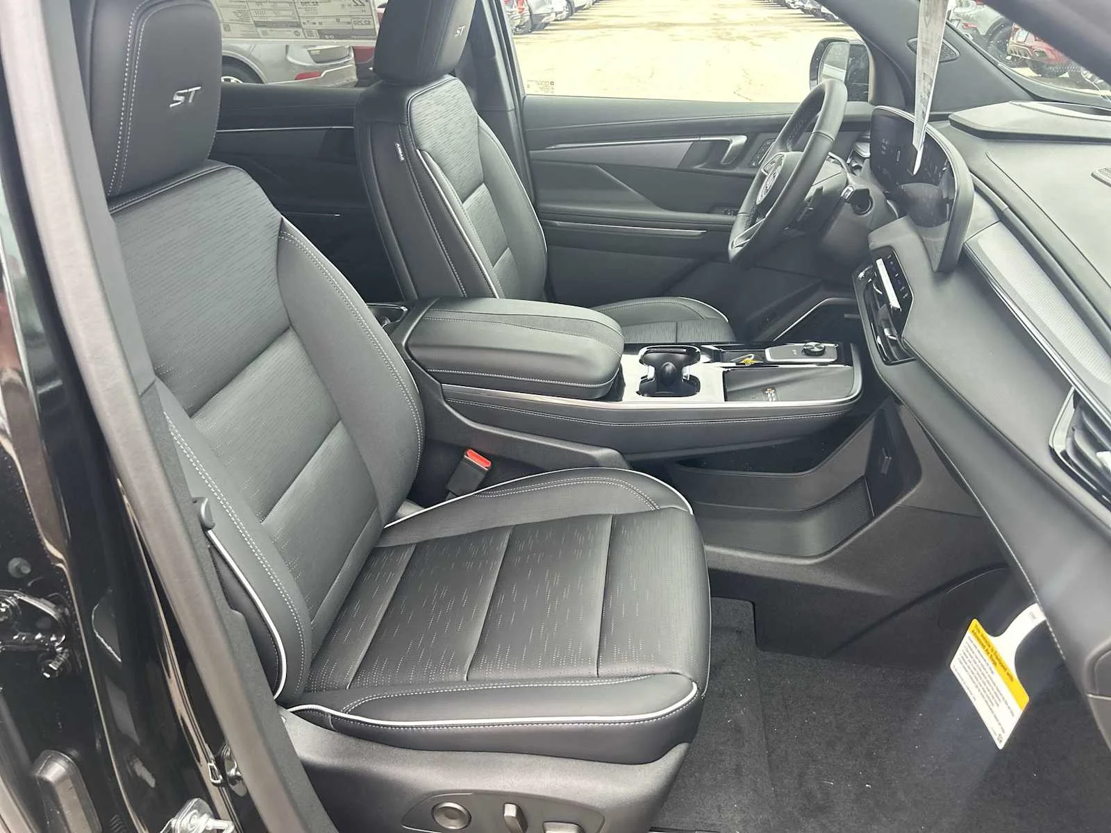 2026 Buick Enclave Sport Touring - Photo 28