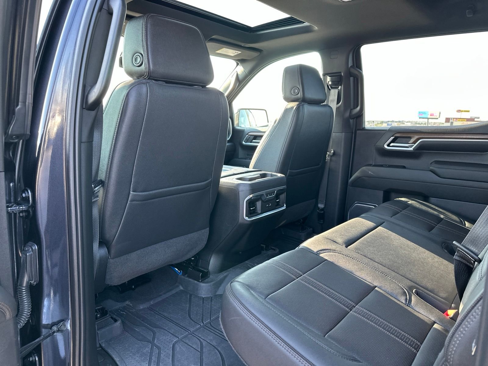 Used 2022 Gray Chevrolet High Country image 23