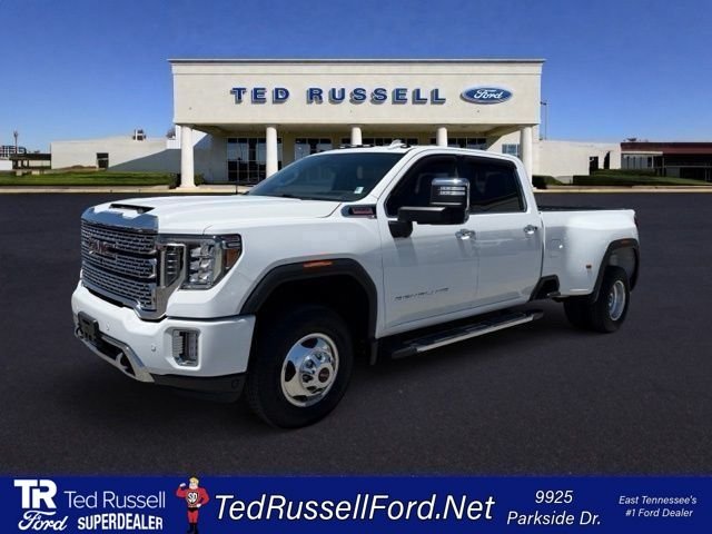 2020 GMC Sierra 4WD Crew Cab Long Box DRW Denali's photo
