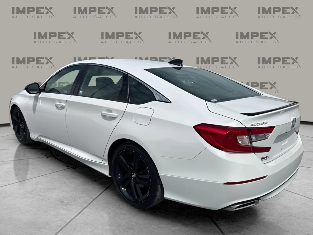 Used 2022 White Honda Sport image 3