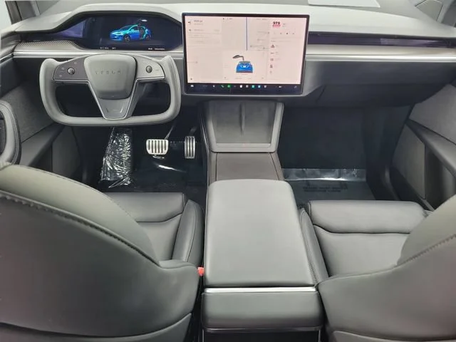 Used 2022 Gray Tesla Plaid image 15