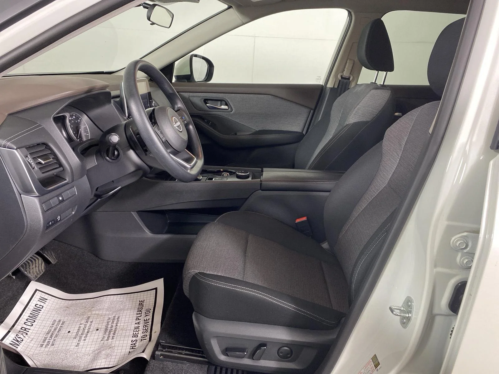 Used 2023 Pearl White Tricoat Nissan SV image 12