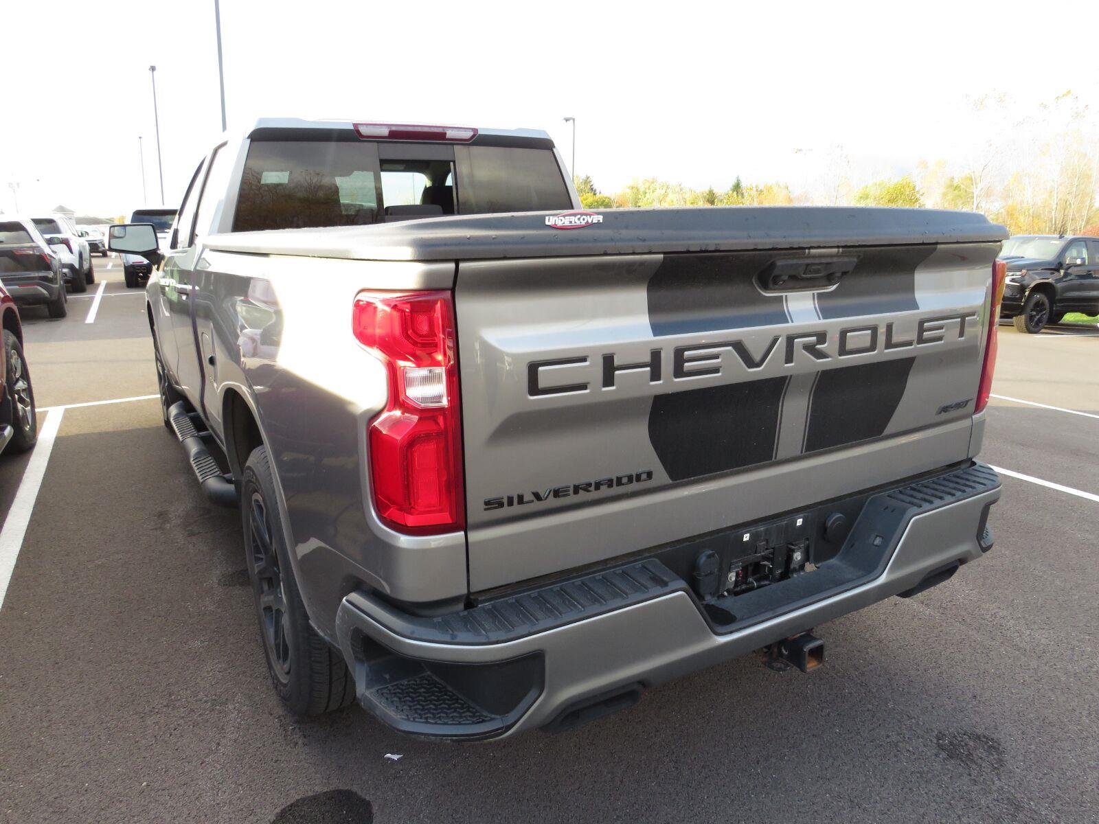 Used 2023 Sterling Gray Metallic Chevrolet RST image 9