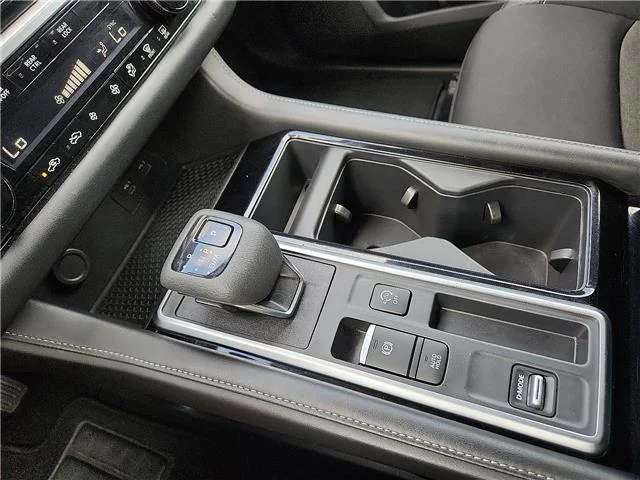 Used 2024 Blue Nissan SV (A9) Front-Wheel Drive image 20
