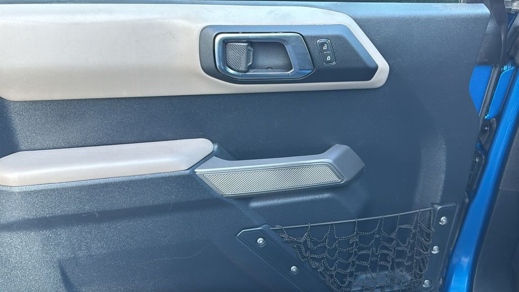 Used 2022 Blue Ford Wildtrak image 19