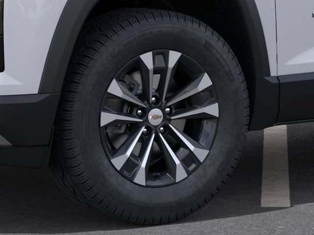 2027 Chevrolet Equinox LT - Photo 9
