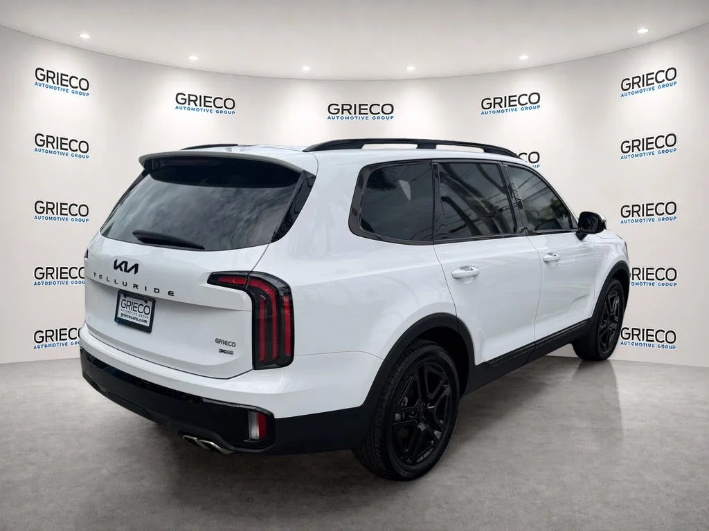 Used 2025 White Kia SX-Prestige X-Line image 6