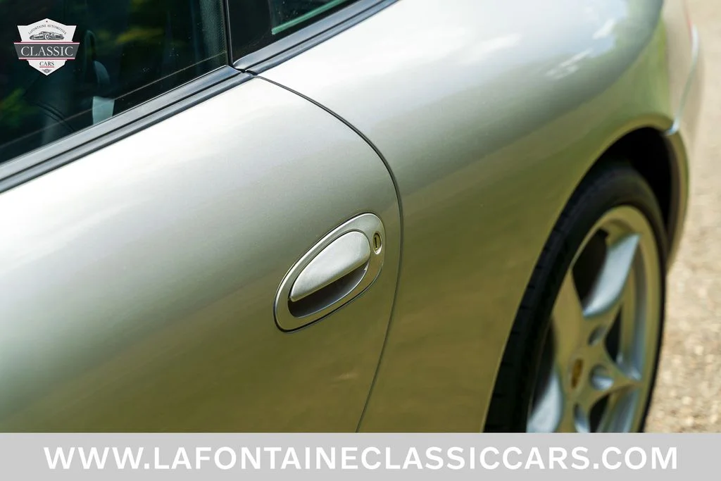 Used 2002 Silver Porsche Carrera image 39