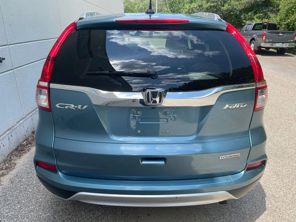 Used 2016 Mountain Air Metallic Honda Touring image 7