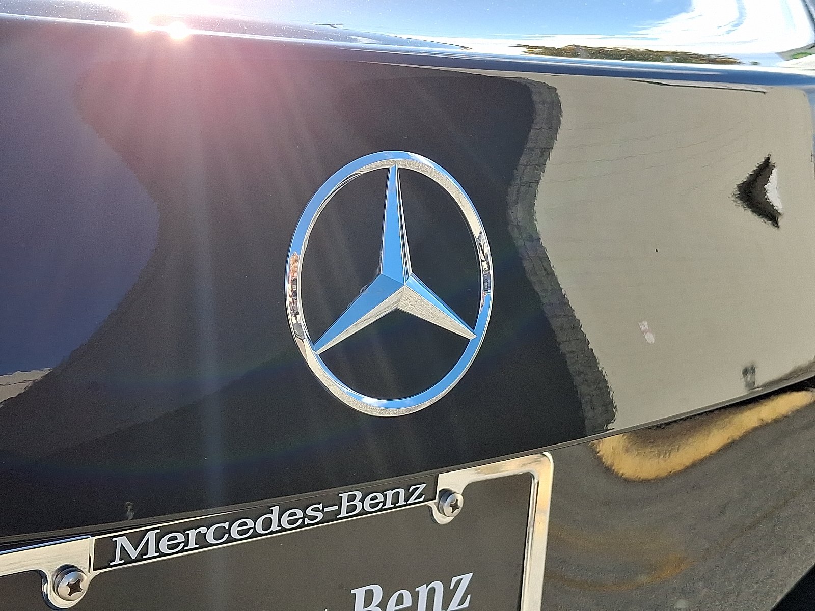 2025 Mercedes-Benz C-Class Sedan C 300 - Photo 29