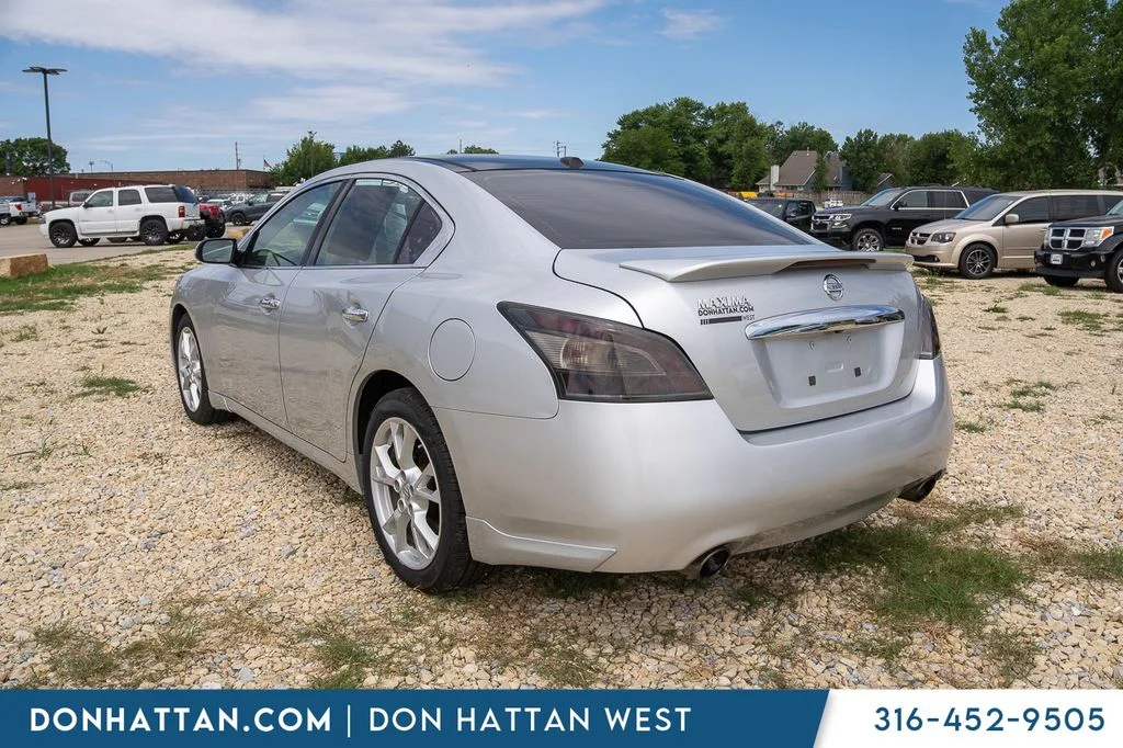 Used 2012 Silver Nissan 3.5 SV image 28