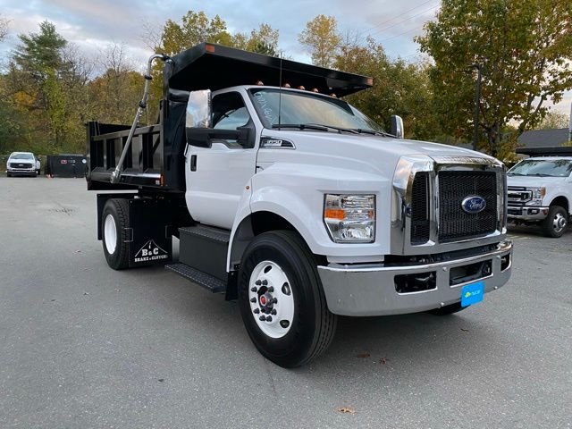 2026 Ford F-650SD XL