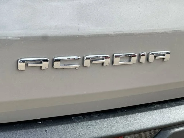 2026 GMC Acadia AT4 - Photo 21