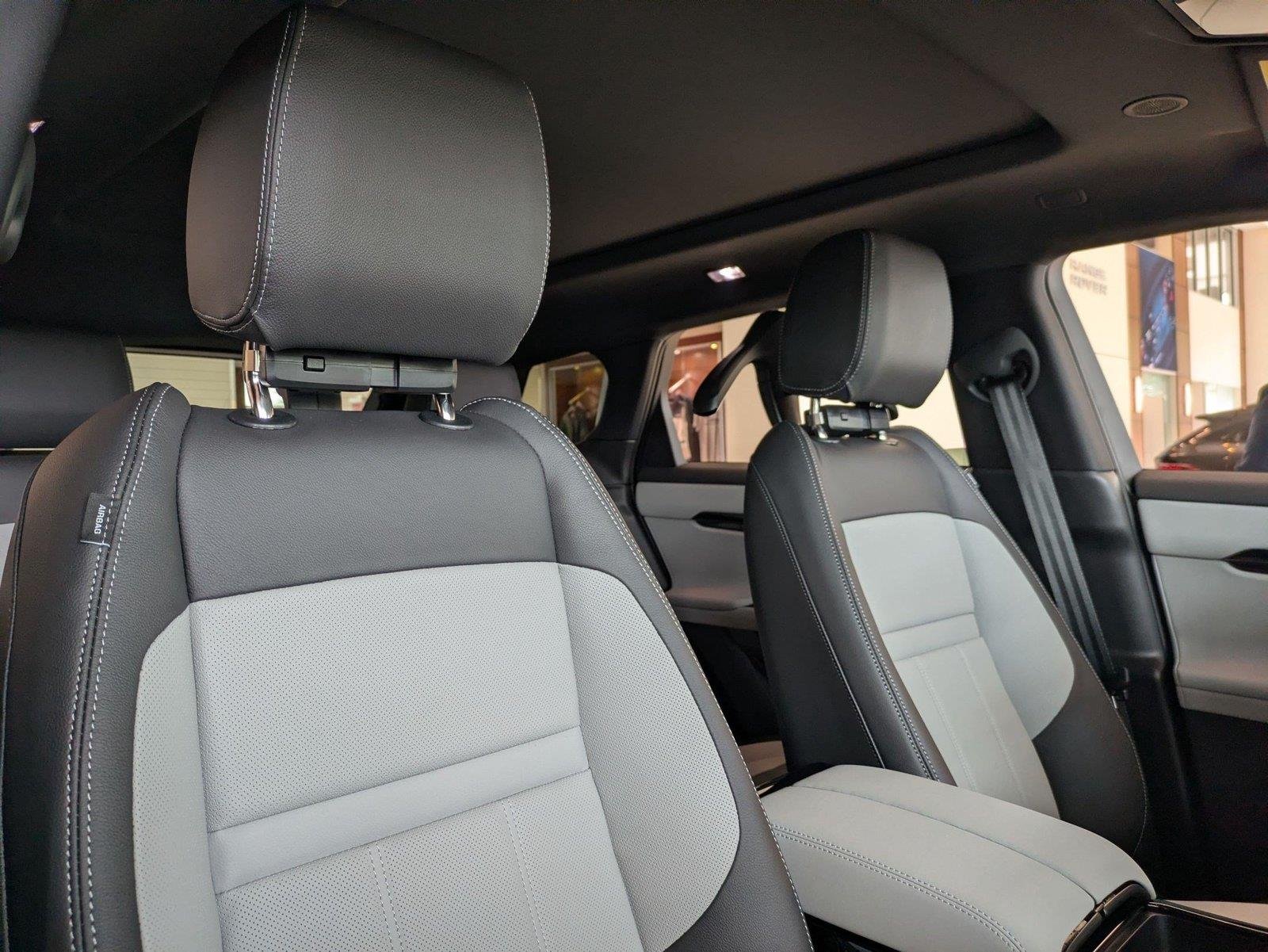 New 2026 Tribeca Blue Land Rover Hoxton Edition image 20