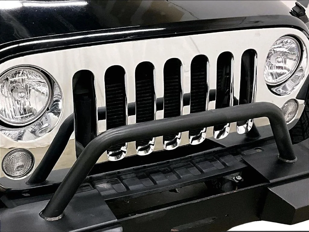 Used 2016 Black Jeep Unlimited Sport image 28