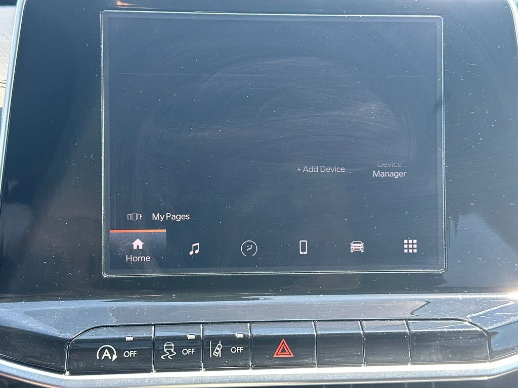 Used 2025 Black Jeep Latitude image 27