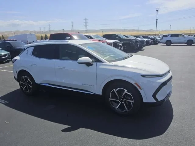 Used 2024 Chevrolet Equinox EV LT with VIN 3GN7DLRP1RS266452 for sale in Paola, KS